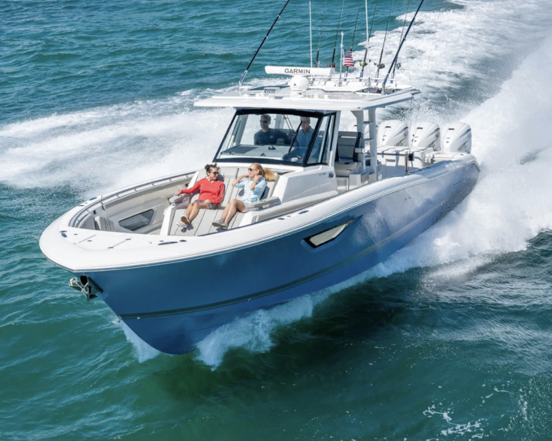 Pursuit S428